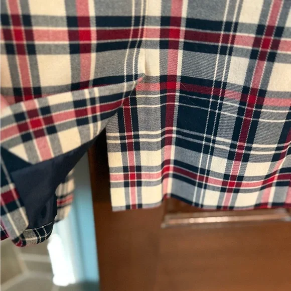 Tommy Hilfiger Women's Blazer Sz. 2 - Picture 7 of 8